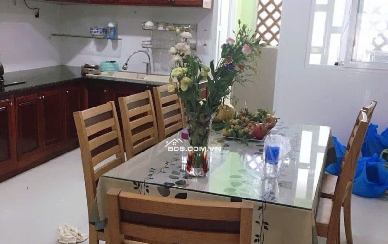  CHÍNH CHỦ CẦN BÁN NHÀ 1 TRỆT 1 LẦU - ĐƯỜNG 4M Ô TÔ VÀO TẬN NHÀ TẠI VĨNH LONG